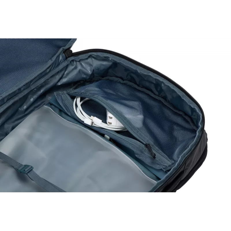 Thule Aion TATB140 - juodas kelioninis krepšys, minkštas korpusas, 40 l, poliesteris