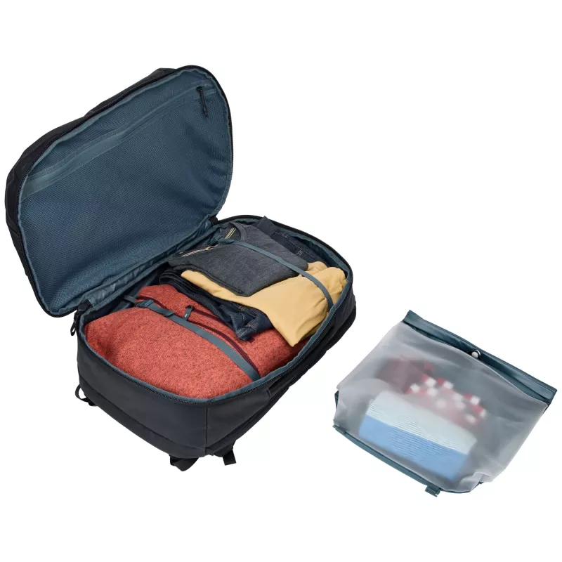 Thule Aion TATB140 - juodas kelioninis krepšys, minkštas korpusas, 40 l, poliesteris