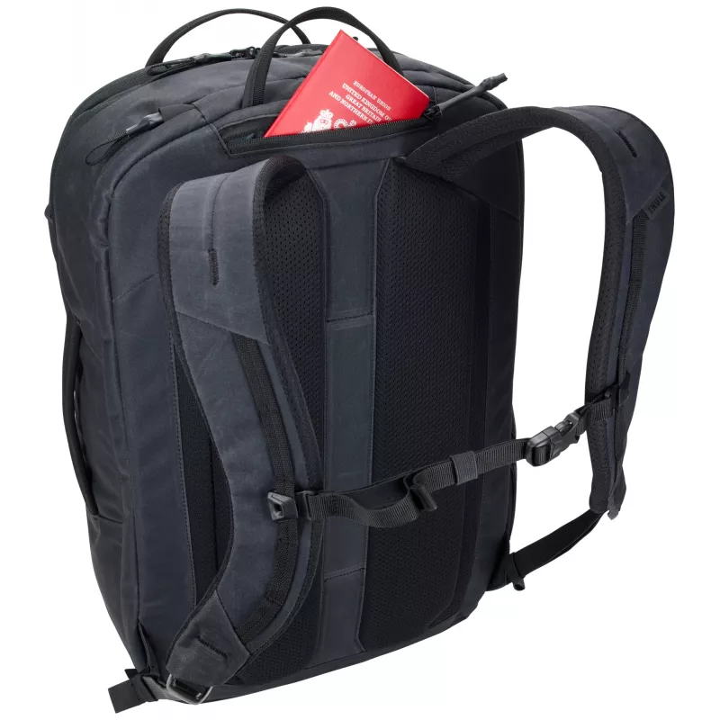 Thule Aion TATB140 - juodas kelioninis krepšys, minkštas korpusas, 40 l, poliesteris
