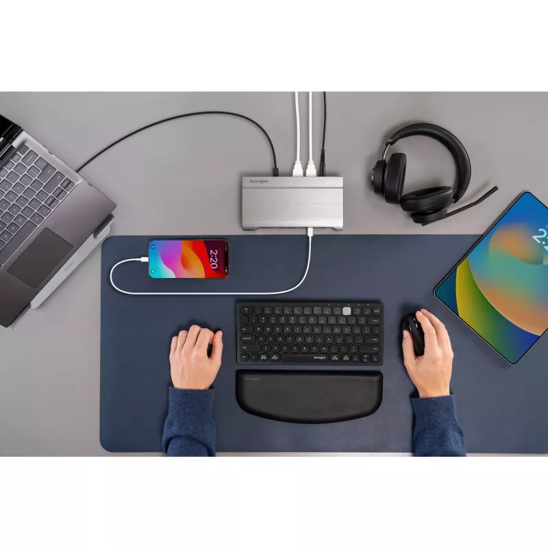 Kensington SmartFit Easy Riser nešiojamojo kompiuterio aušinimo stovas - juodas