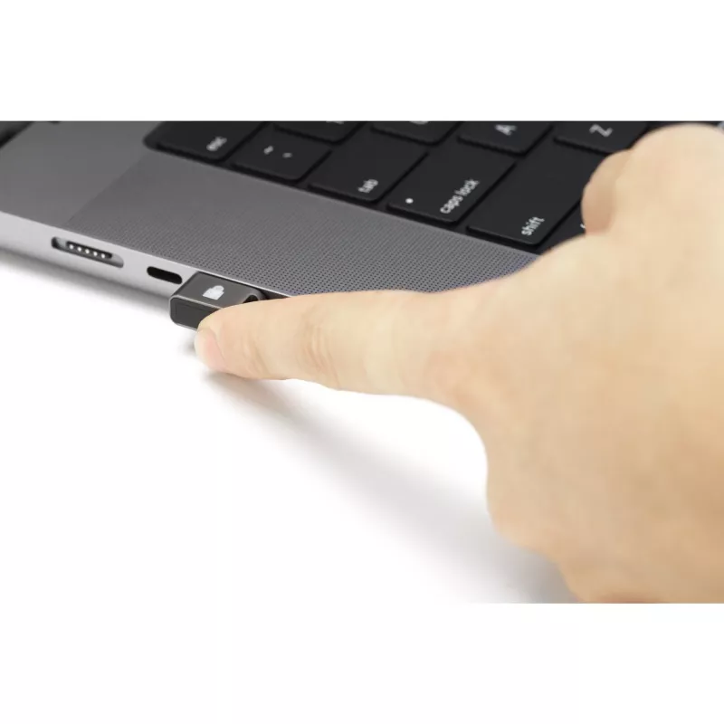 Kensington VeriMark Guard 2.1 USB-C pirštų antspaudų apsaugos raktas – FIDO2, WebAuthn/CTAP2.1, FIDO U2F – kelių platformų