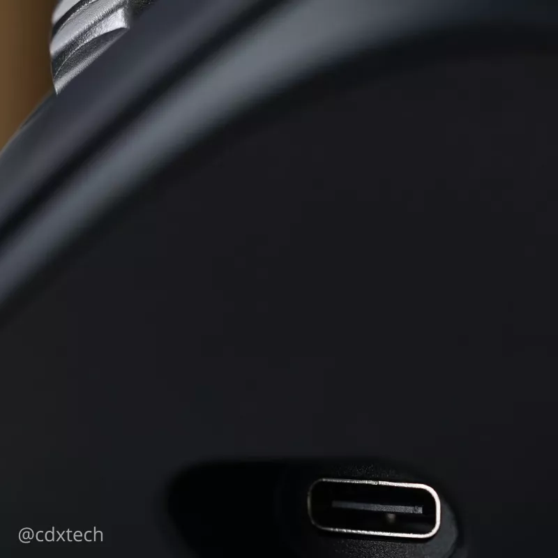 Kensington Pro Fit Ergo TB550 belaidis valdymo rutuliukas su RF belaidžiu ir Bluetooth ryšiu