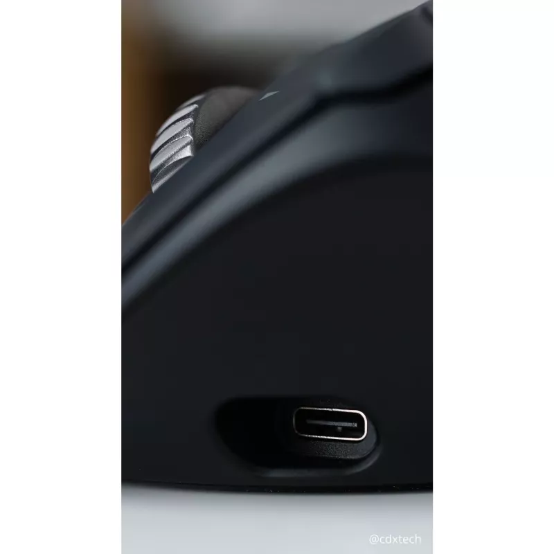 Kensington Pro Fit Ergo TB550 belaidis valdymo rutuliukas su RF belaidžiu ir Bluetooth ryšiu