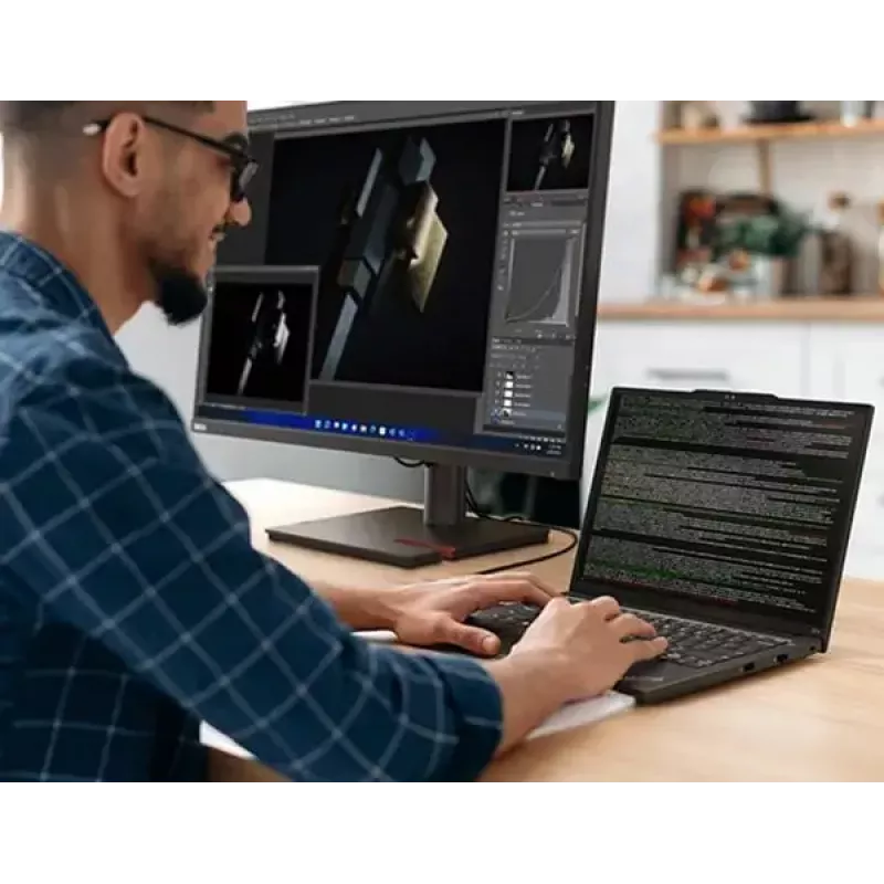 Nešiojamasis kompiuteris Lenovo ThinkPad E14 Gen 5 14 colių AMD Ryzen 3 7330U 8GB 256GB SSD AMD Radeon Windows 11 Pro