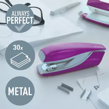 Leitz segiklis WOW 5502 Metalinis 30 lapų, 30 lapų, Violetinė, P3, Metalas, Plastikas, 80 g/m², 4 cm