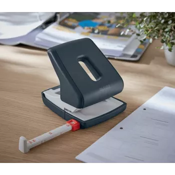Leitz Cosy Hole Punch 2-hole 30 sheets, 30 sheets, Juoda, Plastic, 8 cm, 5.5 mm, A4, A5, A6, Folio, US-Quart, 8 x 8 x 8 cm