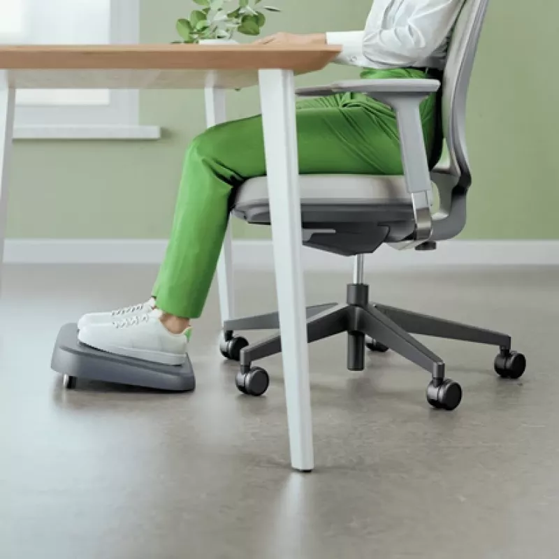 Leitz Ergo reguliuojama stalo kojų atrama, 80% perdirbto plastiko, pilka, perdirbtas plastikas, 34 cm, 42 cm, 340 mm, 420 mm