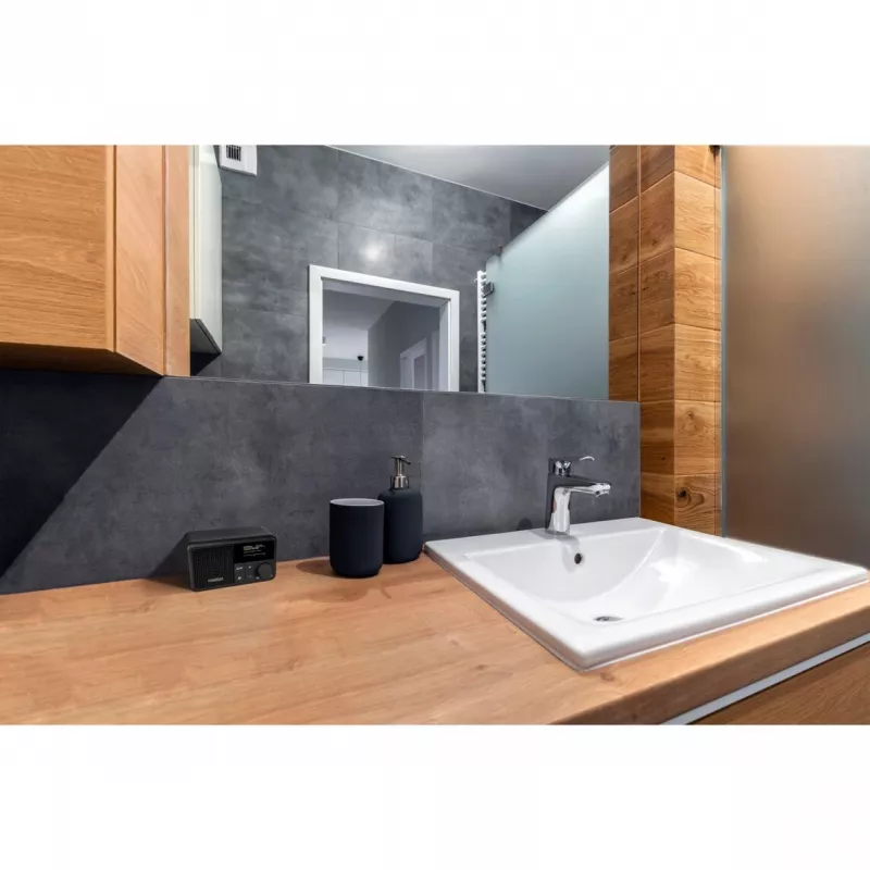 MEDION LIFE S66822 Nešiojamasis skaitmeninis radijas, juodos spalvos