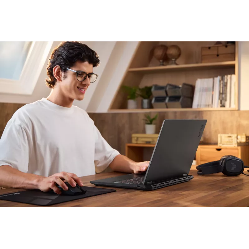 ASUS TUF Gaming A16 FA608UH-RV020W AMD Ryzen™ 7 260 Nešiojamasis kompiuteris 40,6 cm (16 colių) WUXGA 16 GB DDR5-SDRAM 512 GB SSD NVIDIA® GeForce RTX™ 5050 Wi-Fi 6E (802.11ax) Windows 11 Home Olandiška pilka