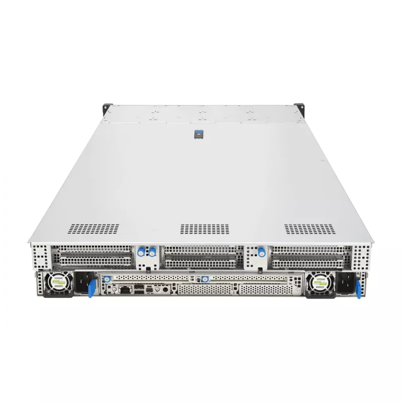 Serveris ASUS RS720-E12-RS24G 3,2KW 24N – stovo serveris su 3,2 kW maitinimo šaltiniu ir 24 diskų lizdais