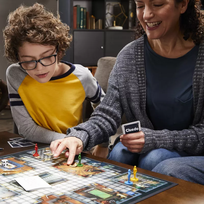 Stalo žaidimas Hasbro Gaming Cluedo 45 min – Detektyvas, amžius 8+, šeimos žaidimas