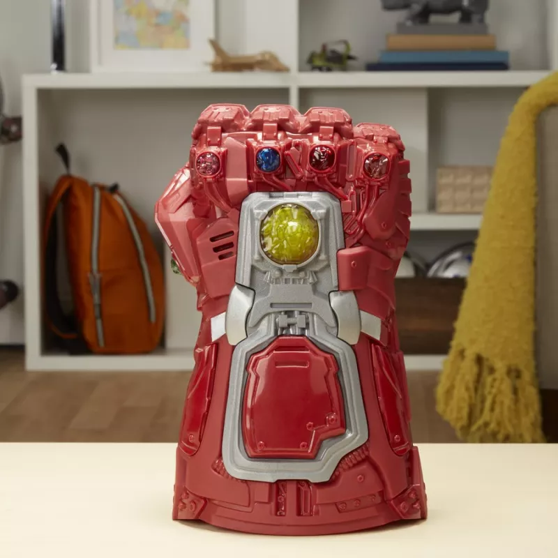 Marvel Avengers: Endgame raudona Infinity Gauntlet elektroninė kumštis