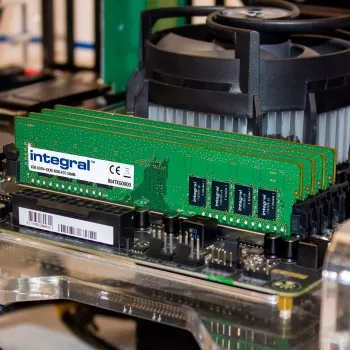 Integral 32GB PC RAM MODULE DDR4 3200MHZ PC4-25600 UNBUFFERED NON-ECC DIMM 1.2V 2GX8 CL22
