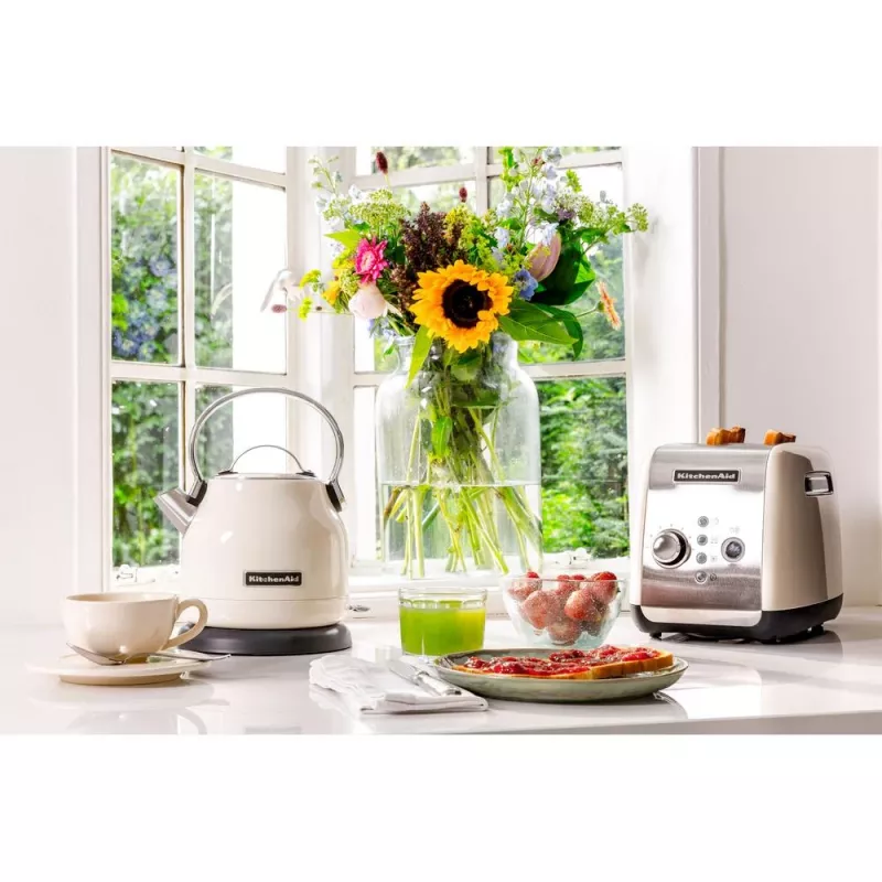 KitchenAid 5KEK1222EAC elektrinis virdulys 1,25 L 2200 W Juoda, Kreminė, Nerūdijantis plienas