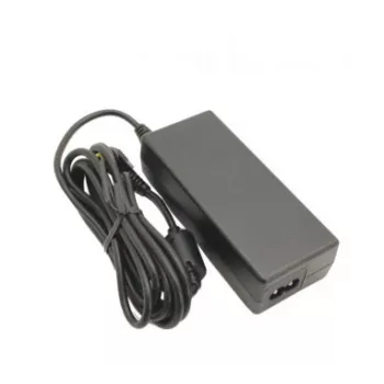 Fujitsu FUJ:AC-ADP-65JHAB-INDL maitinimo adapteris Juodas