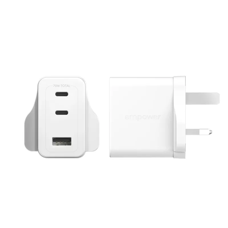 PanzerGlass empower™ by ® Turbo 70W kelių įrenginių įkroviklis su 2 x USB-C + USB-A | UK kištukas | Sidabrinė balta