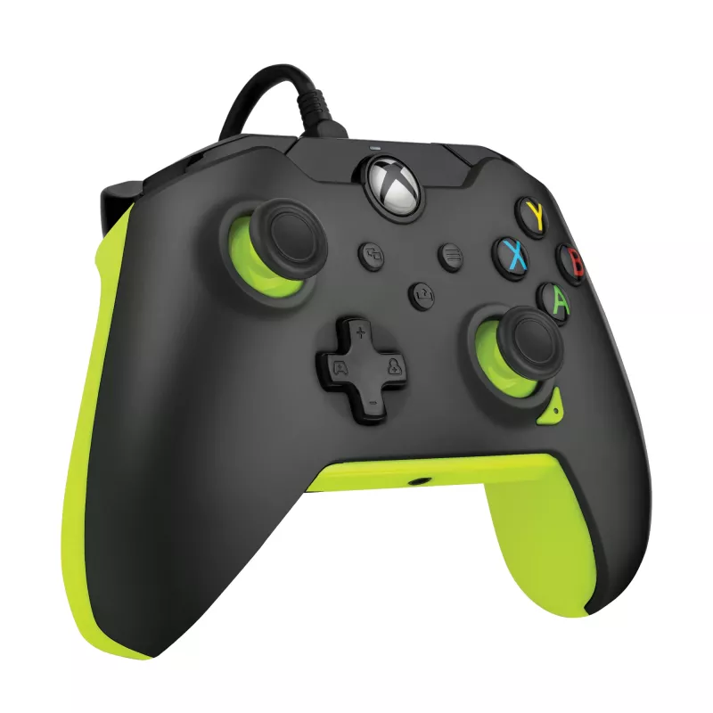 Laidinis PDP žaidimų pultelis Electric Juoda, skirtas Xbox Series X|S, Xbox One ir Windows – USB-C, 2,43 m laidas, D-pad, Meniu/Dalijimosi/Peržiūros mygtukai