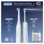 „Oral-B iO4 & OxyJet“ burnos priežiūros centras, baltas