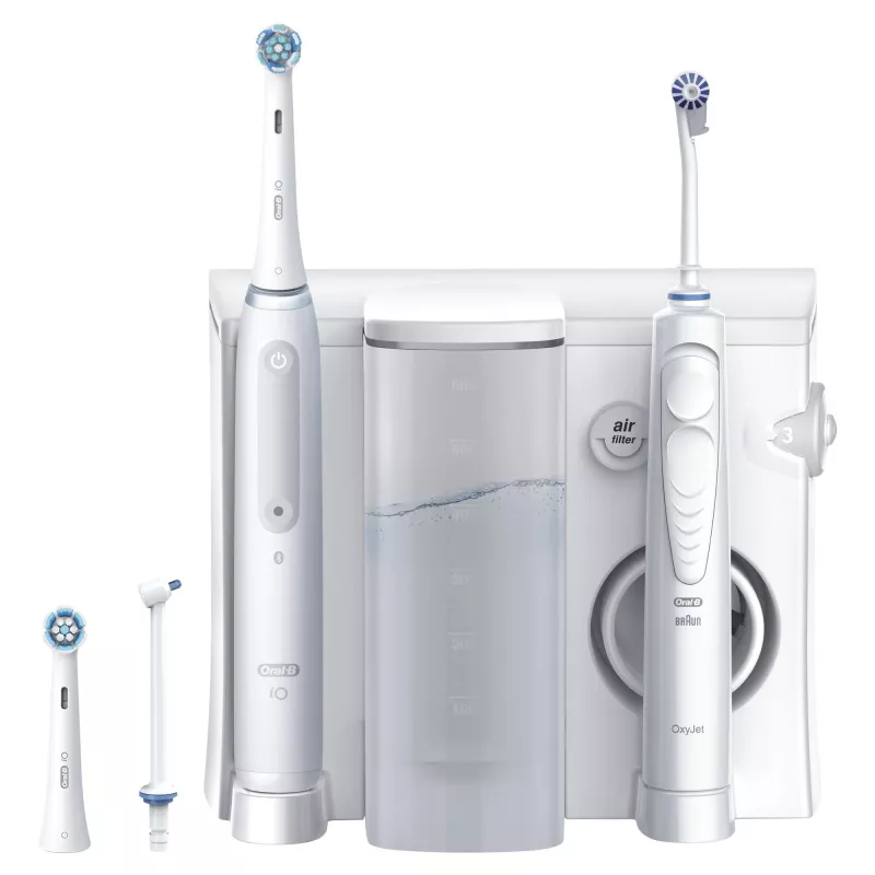„Oral-B iO4 & OxyJet“ burnos priežiūros centras, baltas