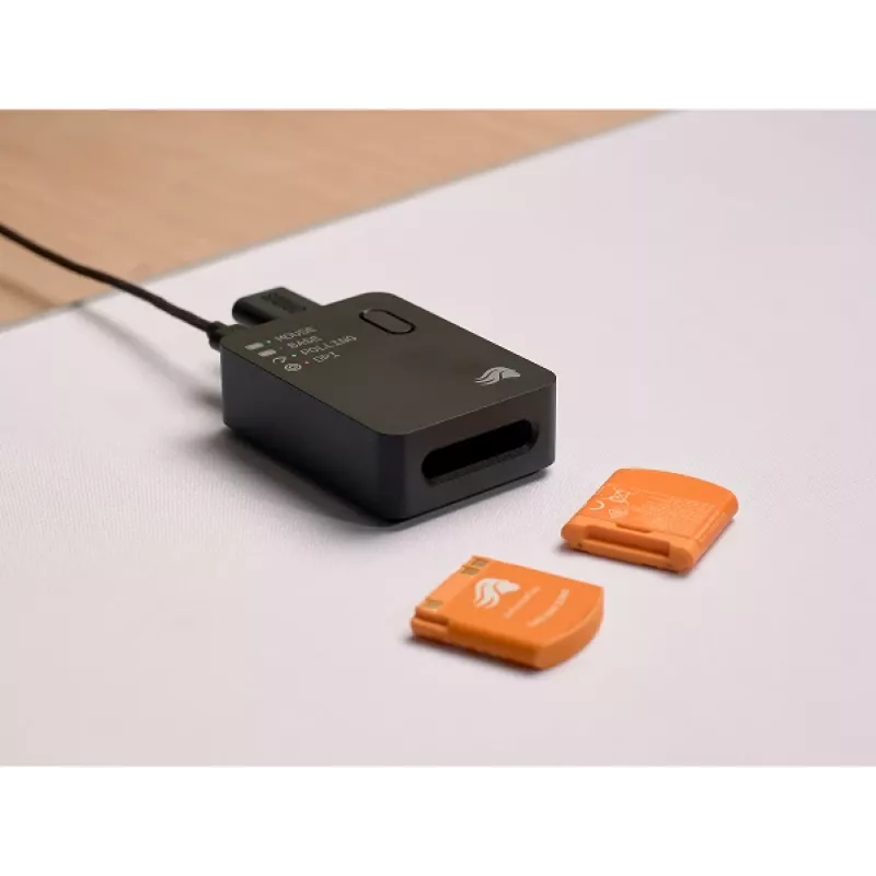 Glorious Gaming Model O3 belaidis žaidimų pelė - InfinitePlay keičiamų baterijų sistema, 8k apklausa, 130 mln. paspaudimų optiniai jungikliai, itin lengva 66g, 30K DPI optinis jutiklis, RGB - juoda