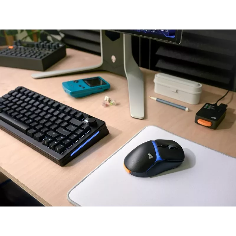 Glorious Gaming Model D3 Wireless pelė, skirta žaidimams – InfinitePlay keičiamų baterijų sistema, 8k apklausa, 130M paspaudimų optiniai jungikliai, itin lengva 69 g, 30K DPI optinis jutiklis, RGB – juoda