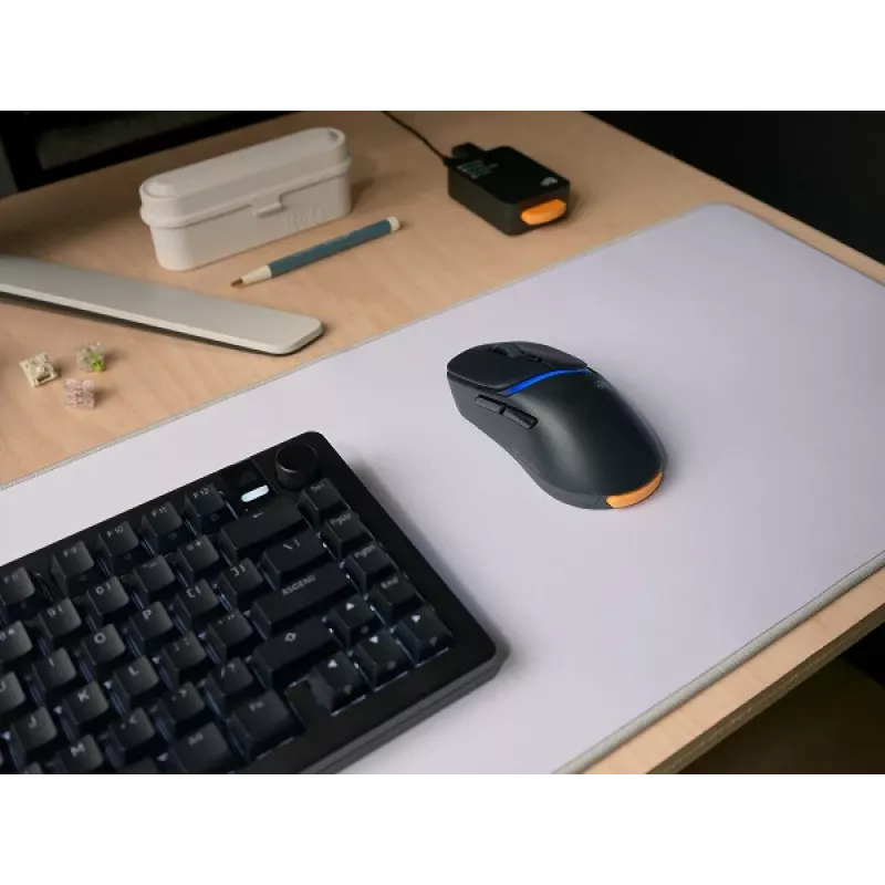 Glorious Gaming Model D3 Wireless pelė, skirta žaidimams – InfinitePlay keičiamų baterijų sistema, 8k apklausa, 130M paspaudimų optiniai jungikliai, itin lengva 69 g, 30K DPI optinis jutiklis, RGB – juoda