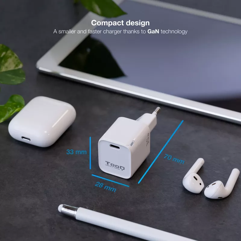 TooQ GAN USB-C/PD sieninis įkroviklis 30 W, baltas, skirtas naudoti patalpose, kintamoji srovė, baltas