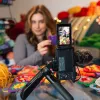Kompaktiškas fotoaparatas Canon PowerShot V1 Premium Vlogger Kit – 22,3 MP, 1/4 colio CMOS, 4K UHD, 3,1x optinis priartinimas, 3 colių jutiklinis ekranas, juodas