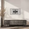Pilno judėjimo TV sieninis laikiklis ACT AC8357, skirtas 43 colių–90 colių ekranams, VESA 100x200–600x400, pakreipimas -15°–3°, pasukimas ±30°, maks. apkrova 50 kg, itin plonas