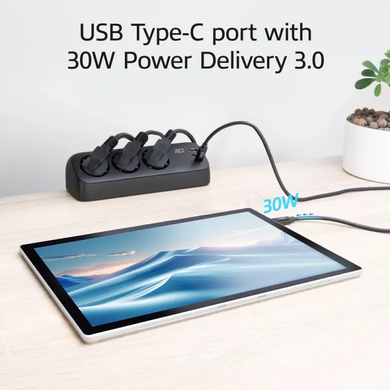 ACT stalinis maitinimo lizdas su 3 F tipo lizdais, 30 W „Power Delivery“, USB Type-C/A prievadais, laido ilgis 1,5 metro