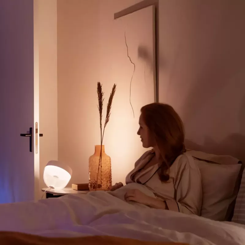 Išmanioji stalinė lempa „Philips Hue White and colour ambience Iris“