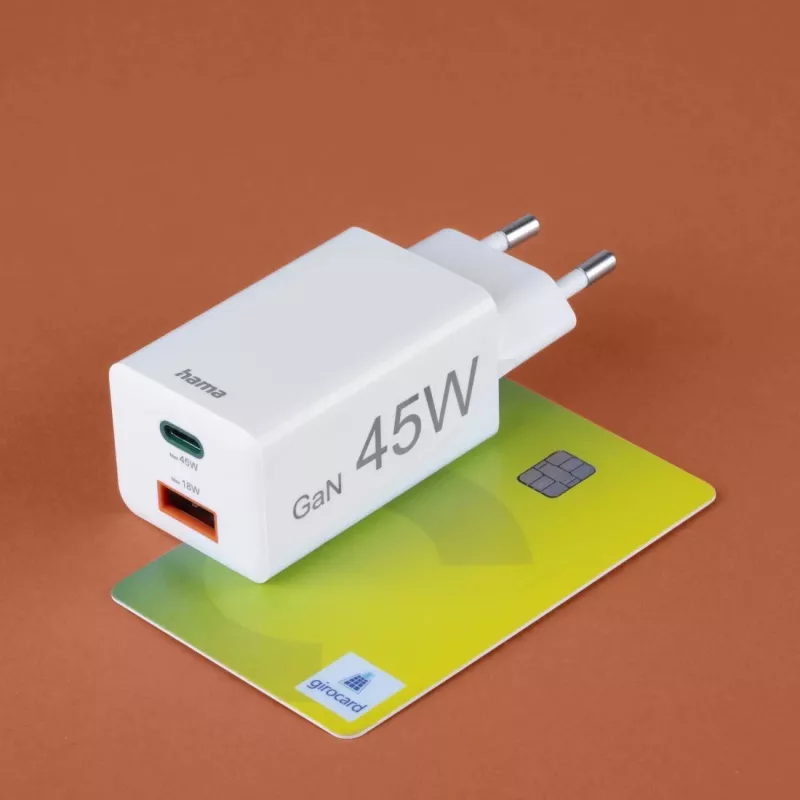 Hama 00125141 mobiliojo įrenginio įkroviklis Universalus Balta AC Greitasis įkrovimas Vidaus