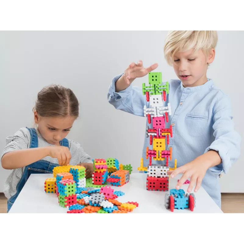 “Marioinex Mini Waffle 140” statybinis rinkinys — 140 vnt., įvairiaspalvis, nuo 3 metų