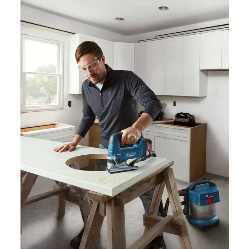 Elektrinis siaurapjūklis Bosch GST 18V-125 B Professional