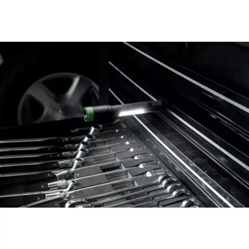 Rankinis žibintuvėlis GP Lighting C33 juoda/žalia