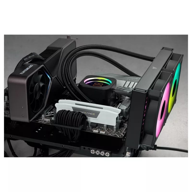 Corsair Vengeance 32GB (2x16GB) DDR5 6400MHz CL36 stalinio kompiuterio atminties rinkinys – baltas