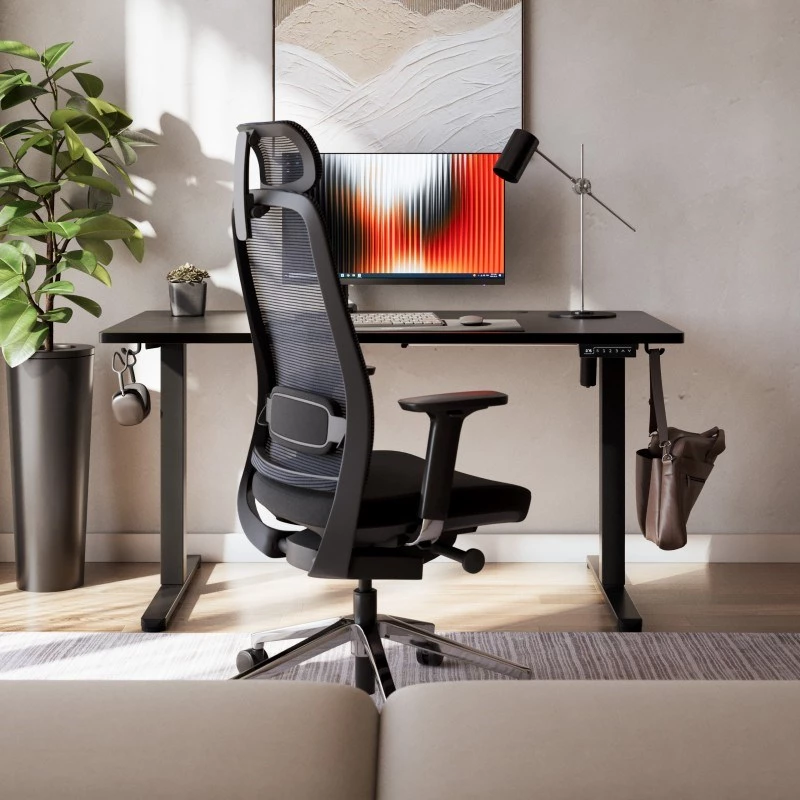 mark adler Leader 7.3 Juoda — reguliuojamo aukščio ergonomiška darbo vieta