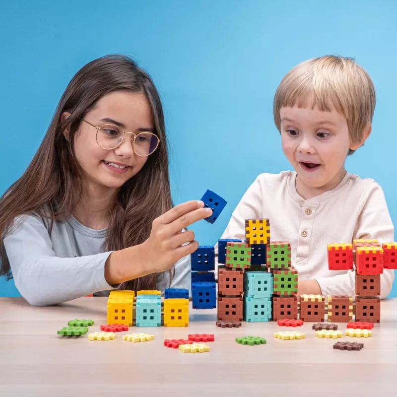 Konstrukciniai blokeliai Marioinex Mini Waffle 302 vnt. — sudedamasis blokelių komplektas
