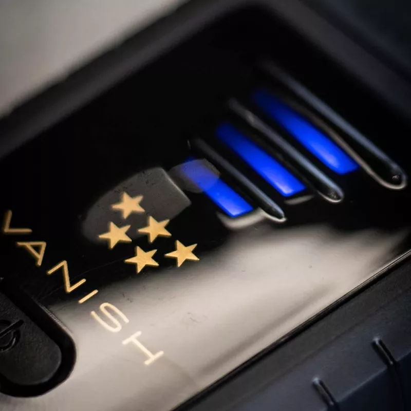 Wahl Professional Vanish Shaver 08173-716