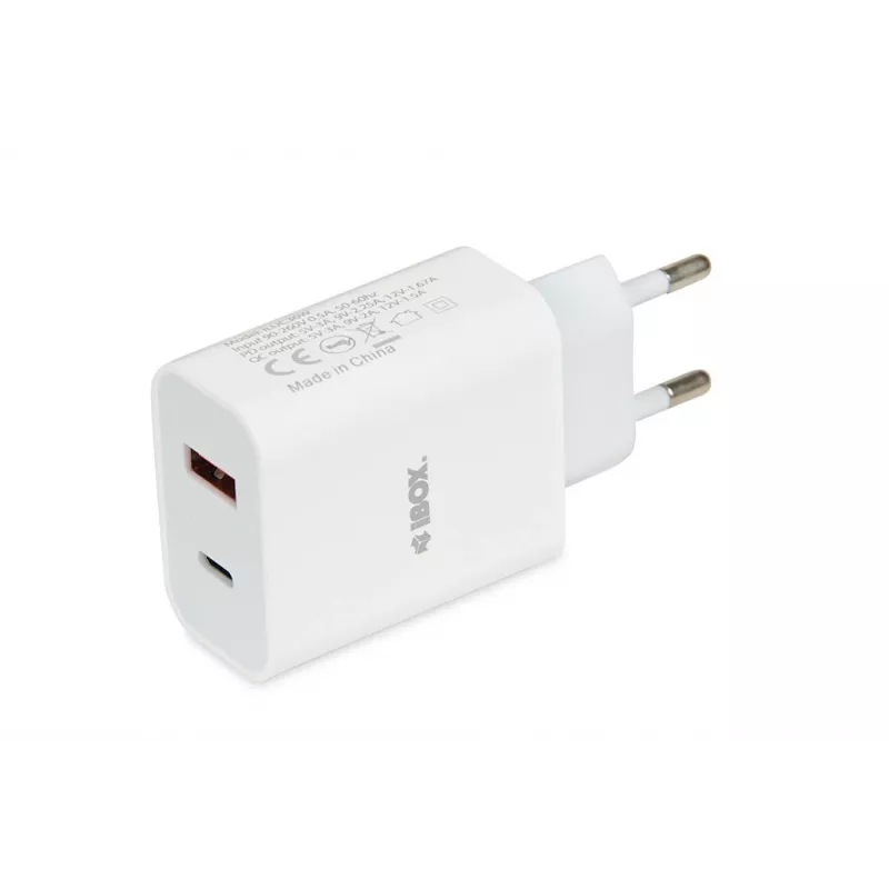 Vidaus įkroviklis iBox C-36 universalus baltas USB greitasis įkrovimas