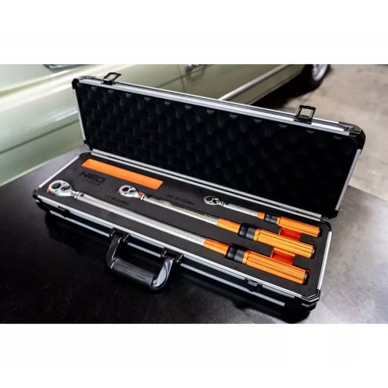 Neo Tools dviejų krypčių dinamometrinių raktų rinkinys 1/4, 3/8, 1/2, 3 vnt.