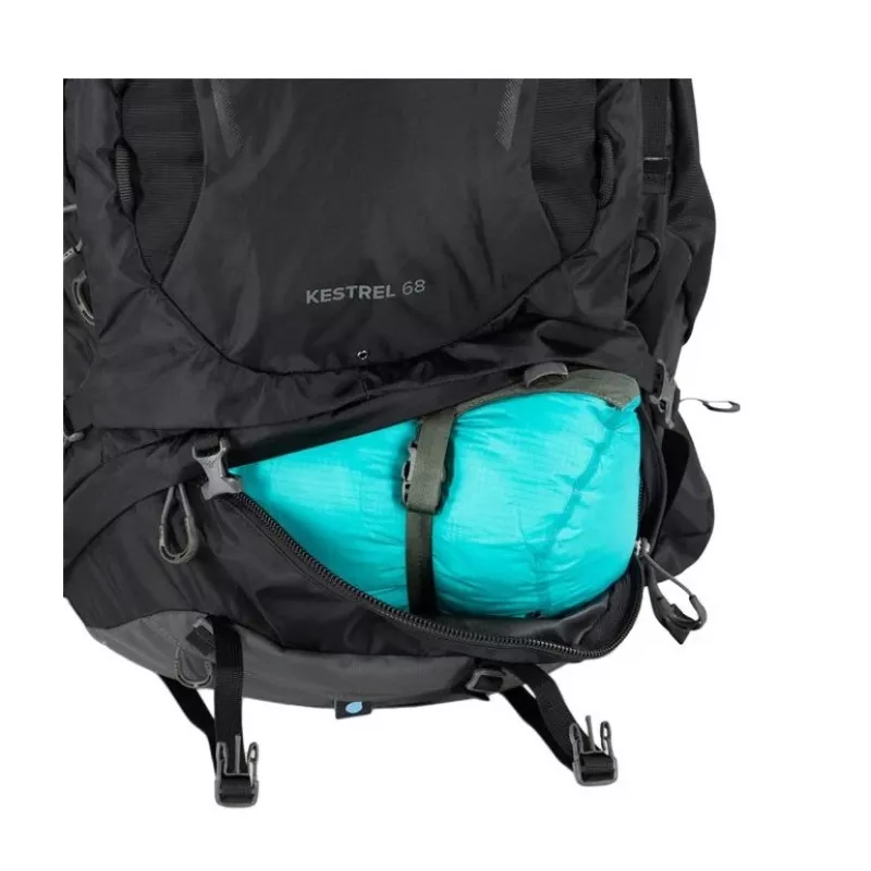 Trekking Backpack Osprey Kestrel 48 Juoda S/M
