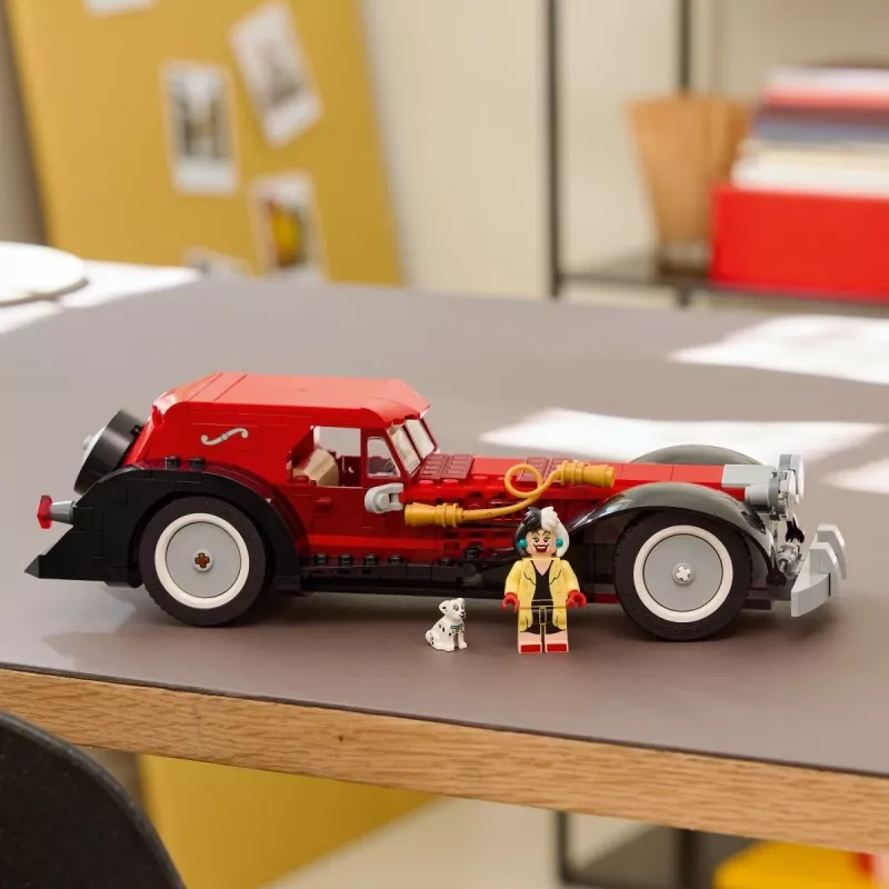 LEGO rinkinys „Cruella De Vil automobilis“ 43277 – kolekcinis konstravimo rinkinys
