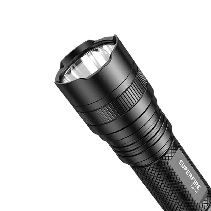 Žibintuvėlis Superfire L6-H — rankinis LED žibintuvėlis 900 lm, 15W