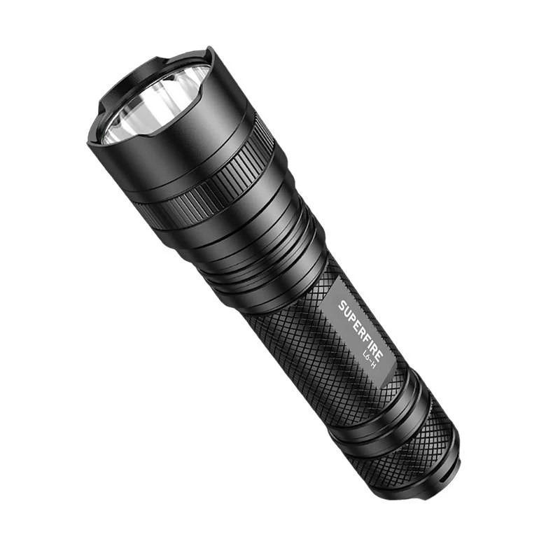 Žibintuvėlis Superfire L6-H — rankinis LED žibintuvėlis 900 lm, 15W