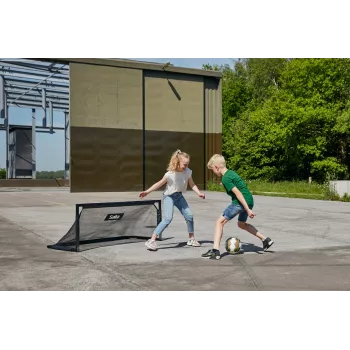 Laisvai stovintis vaikų batutas Salta Techniq — Modelis 5121, polietilenas/PVC/plienas, rėmo spalva juoda