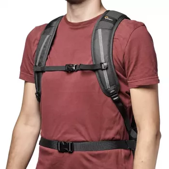 Kuprinė Lowepro Flipside Backpack 300 AW III juoda 13 colių