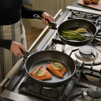 Universali keptuvė Fissler Adamant Comfort Round 20 cm juoda