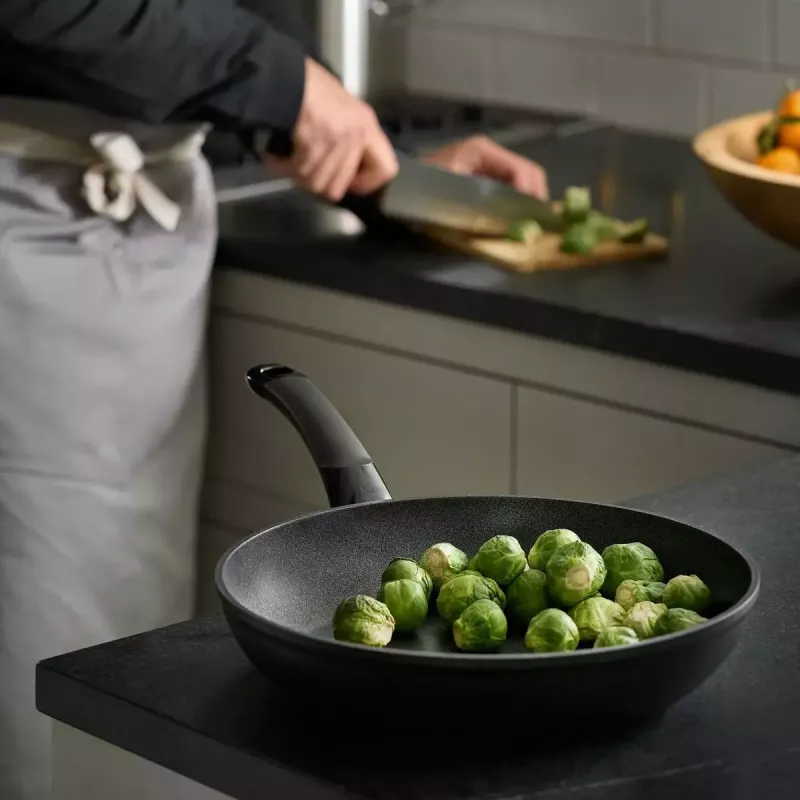 Universali keptuvė Fissler Adamant Classic Round 28 cm, juoda
