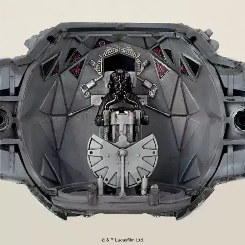 Plastikinis modelio rinkinys REVELL TIE Interceptor mastelis 1:72 – surinkimo rinkinys parodomajam modeliui